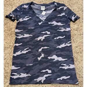 Victoria's Secret PINK Camo T-shirt XS